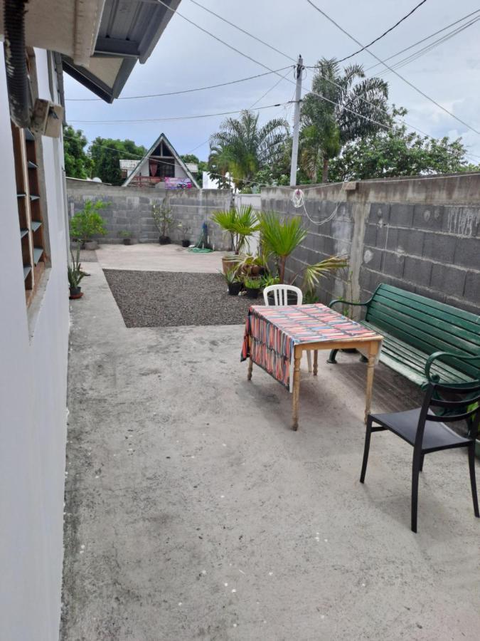 Ferienwohnung Manate hebergement Faaa Exterior foto